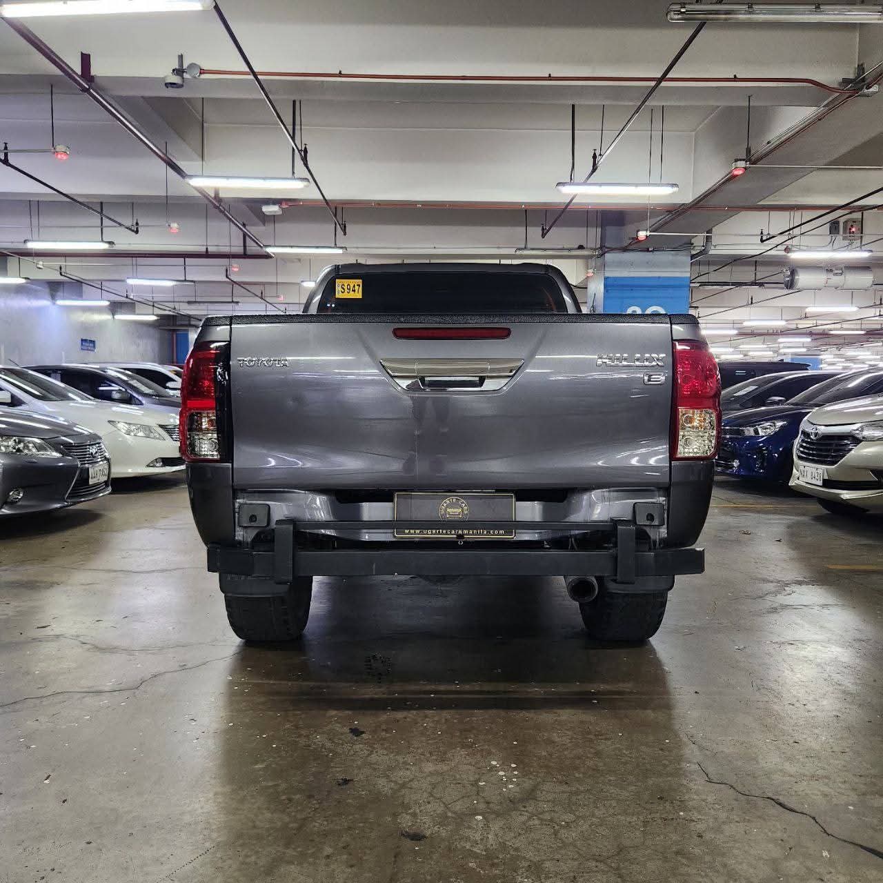 2021 Toyota Hilux 2.4L E DSL MT
