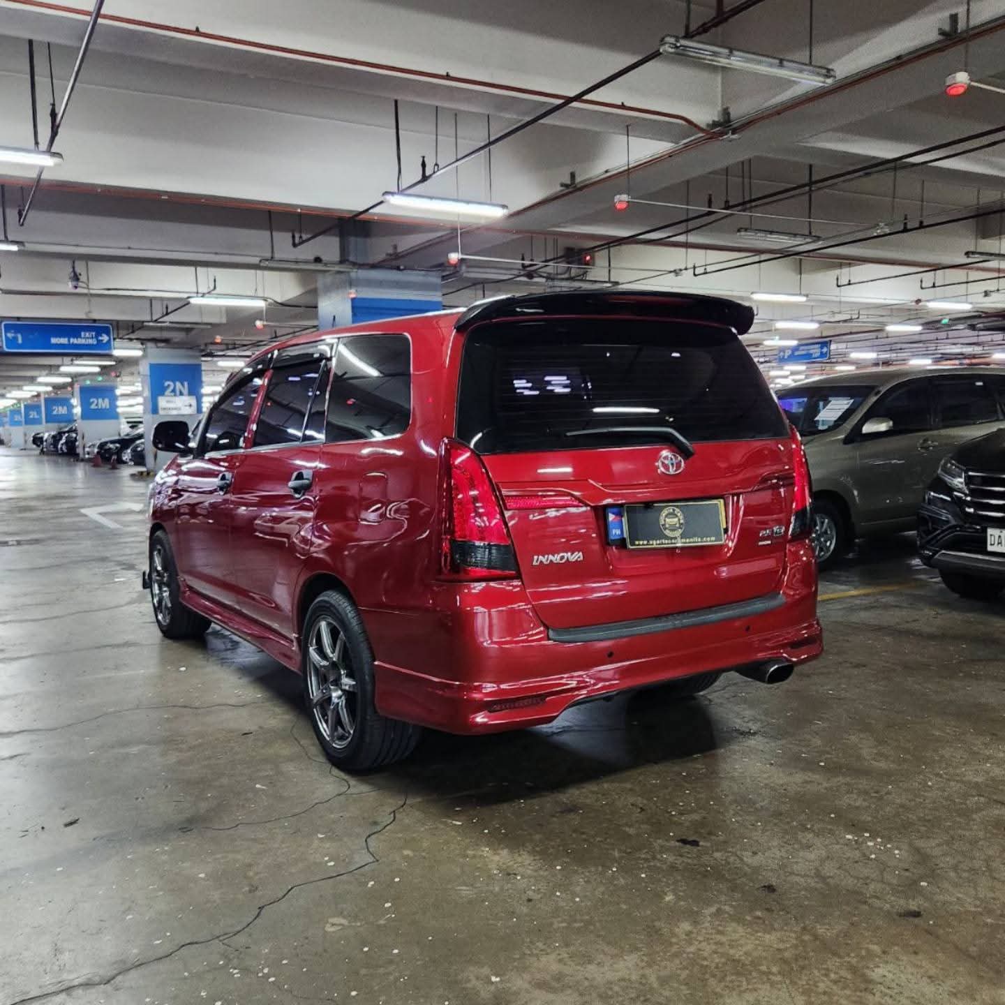 2016 Toyota Innova 2.5L E DSL AT