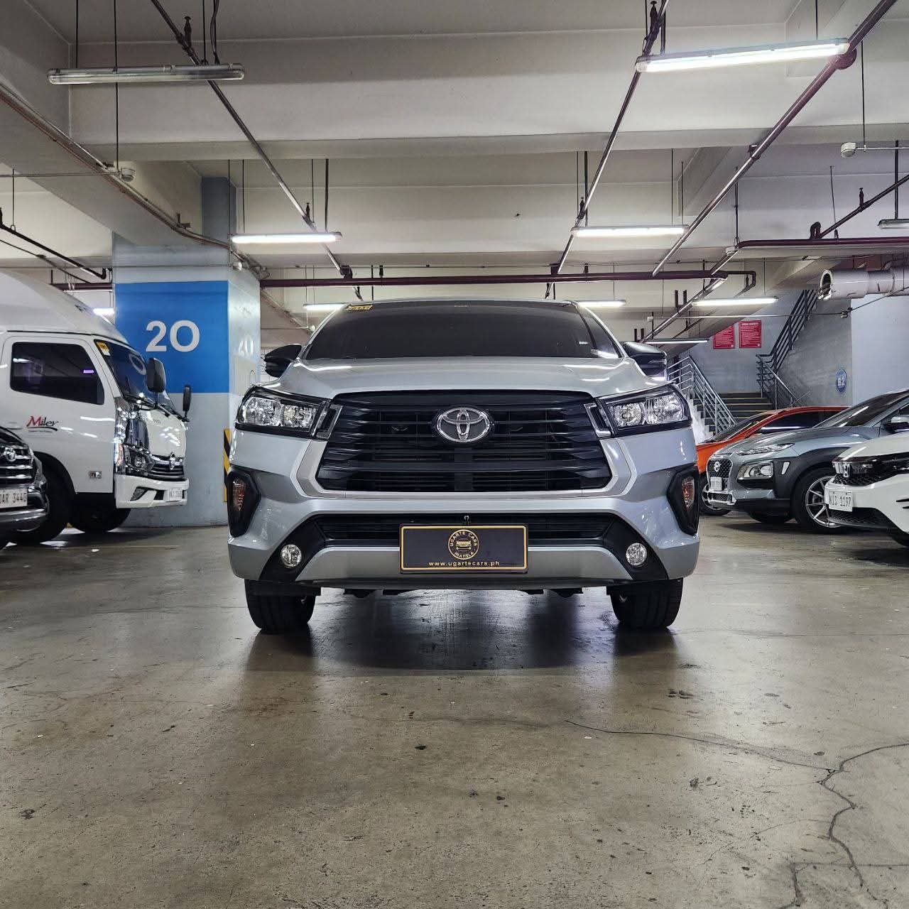 2022 Toyota Innova 2.5L E DSL AT