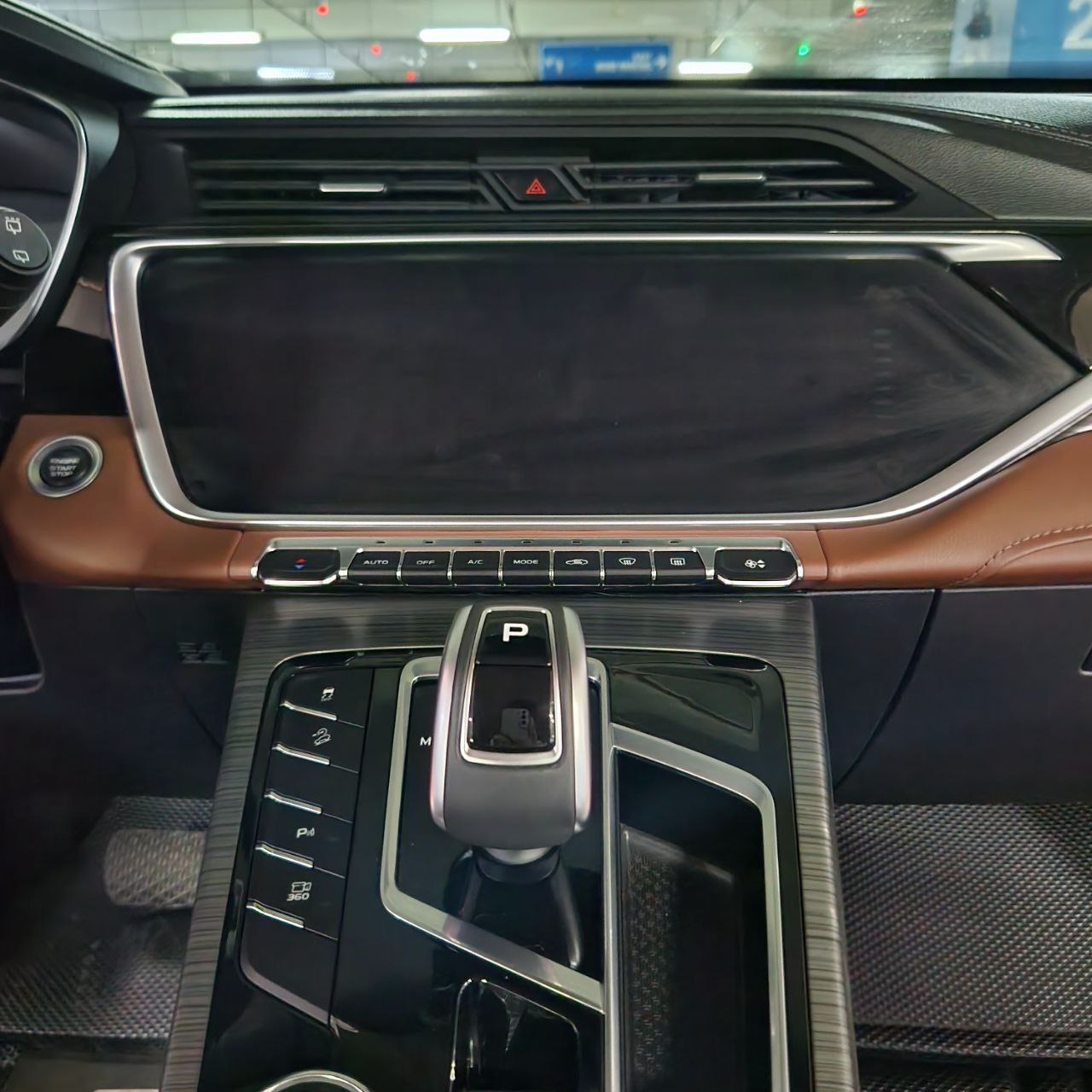 
								2023 Geely Azkarra Luxury 1.5L 4WD Hybrid AT SALE!!! full									