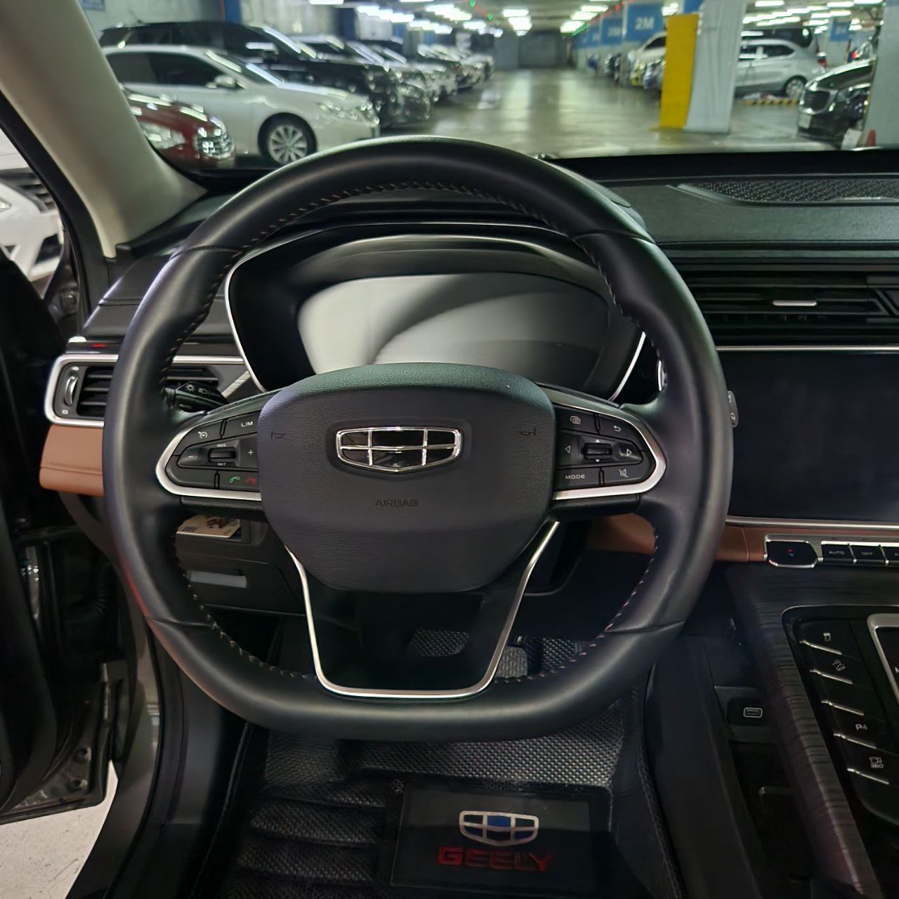 
								2023 Geely Azkarra Luxury 1.5L 4WD Hybrid AT SALE!!! full									