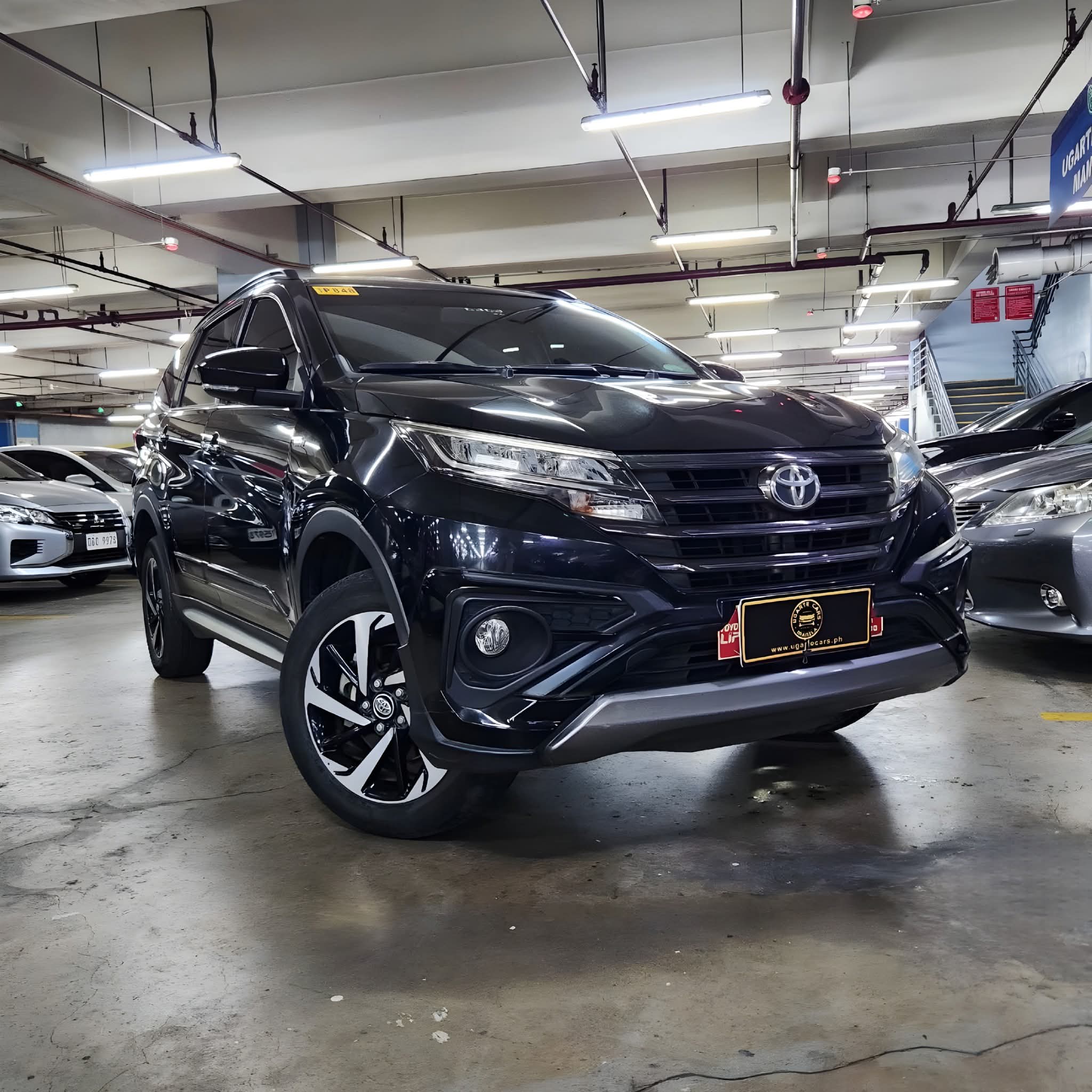 2022 Toyota Rush GR-Sport 1.5L AT – SALE!!!