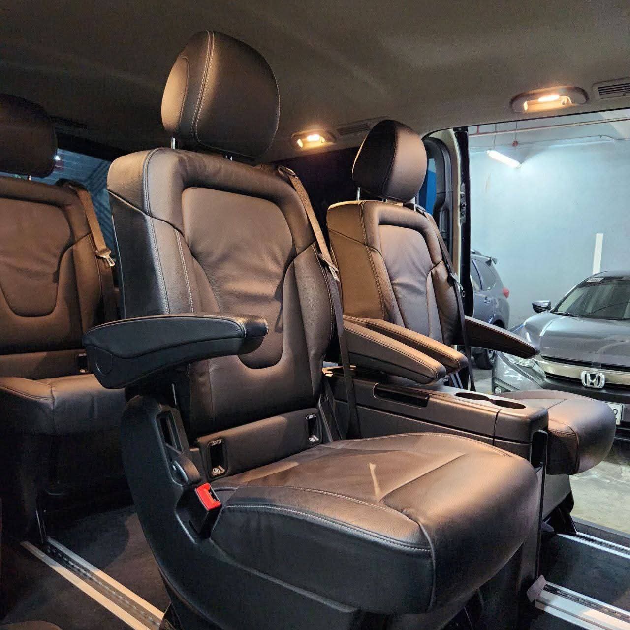 
								2020 Mercedes-Benz Avantgarde V 220 CDI Base 2.0L DSL AT SALE!!! full									