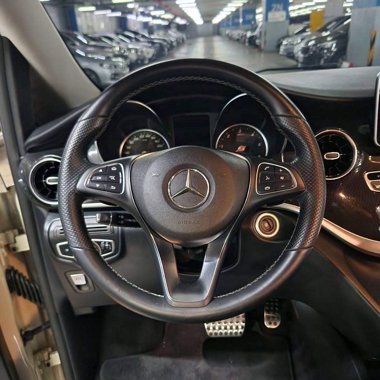
								2020 Mercedes-Benz Avantgarde V 220 CDI Base 2.0L DSL AT SALE!!! full									