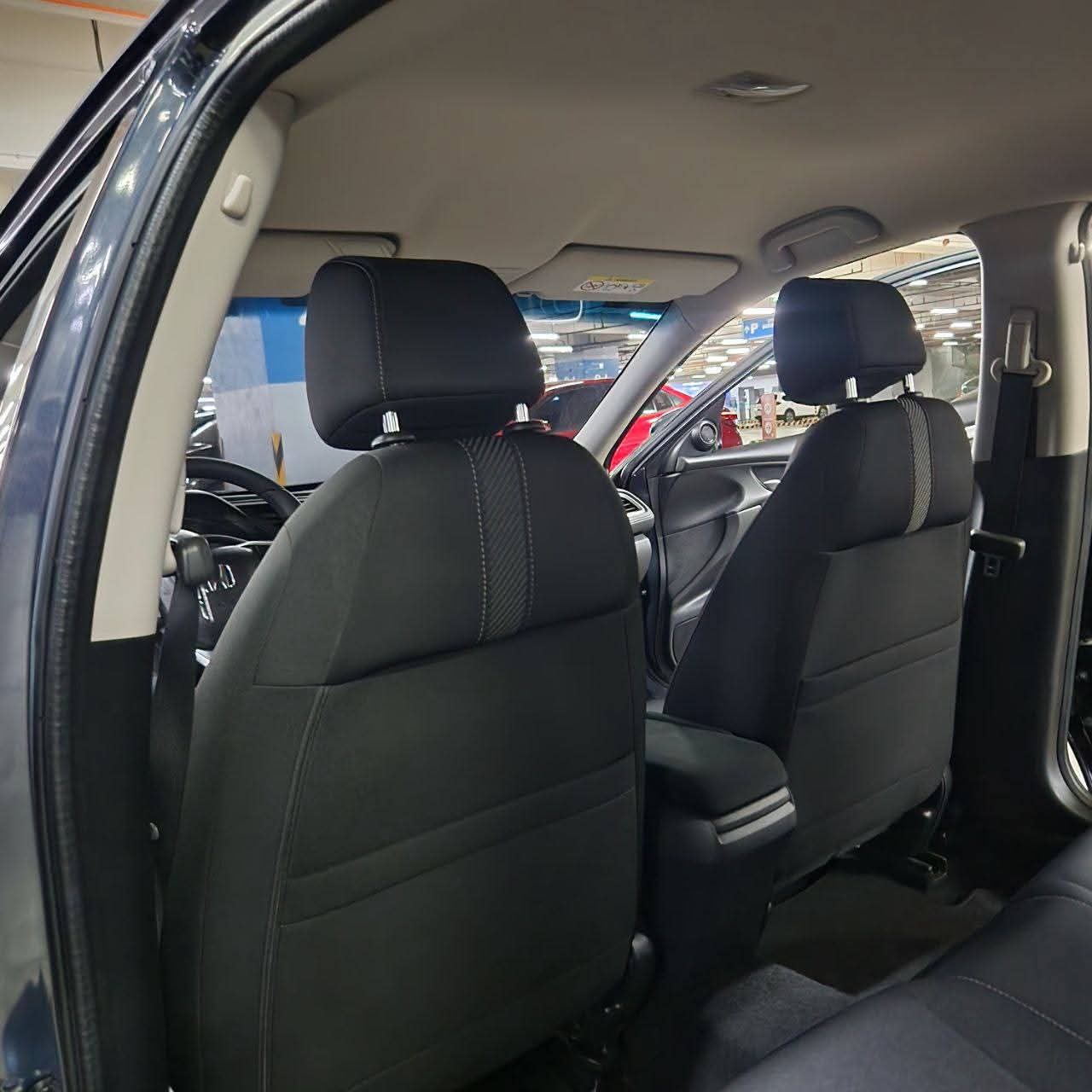 
								2018 Honda Civic 1.8L E CVT i-VTEC AT SALE!!! full									