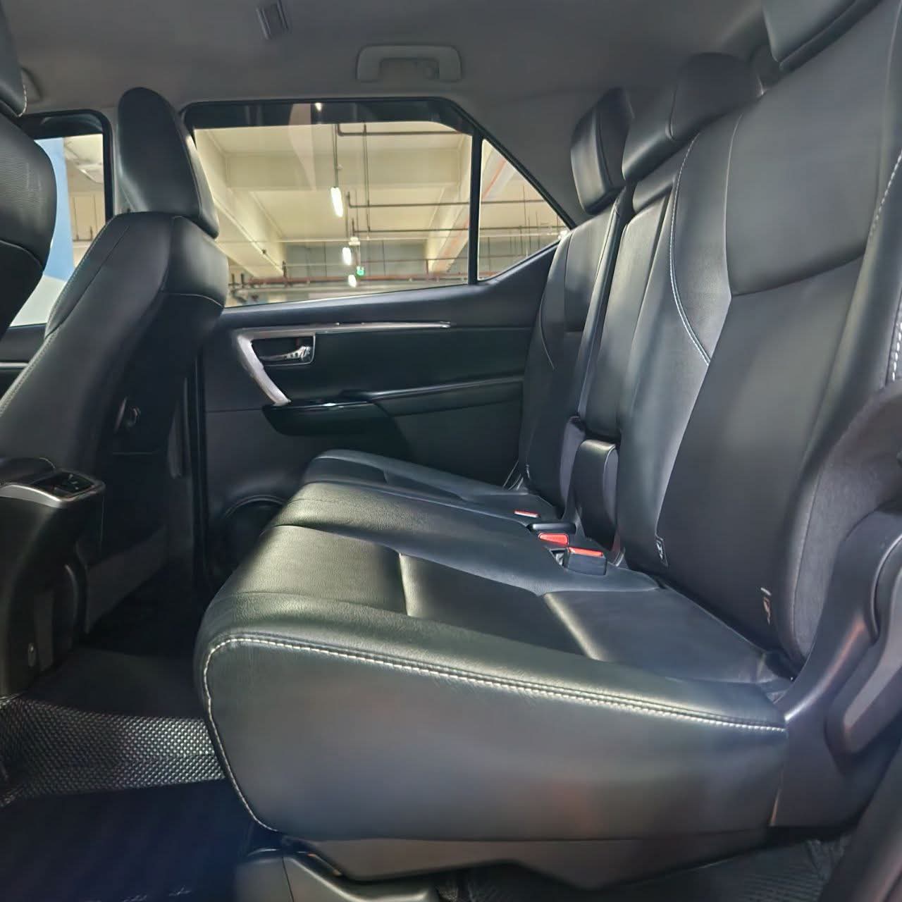 
								2021 Toyota Fortuner 2.8L 4X2 Q DSL AT SALE!!! full									