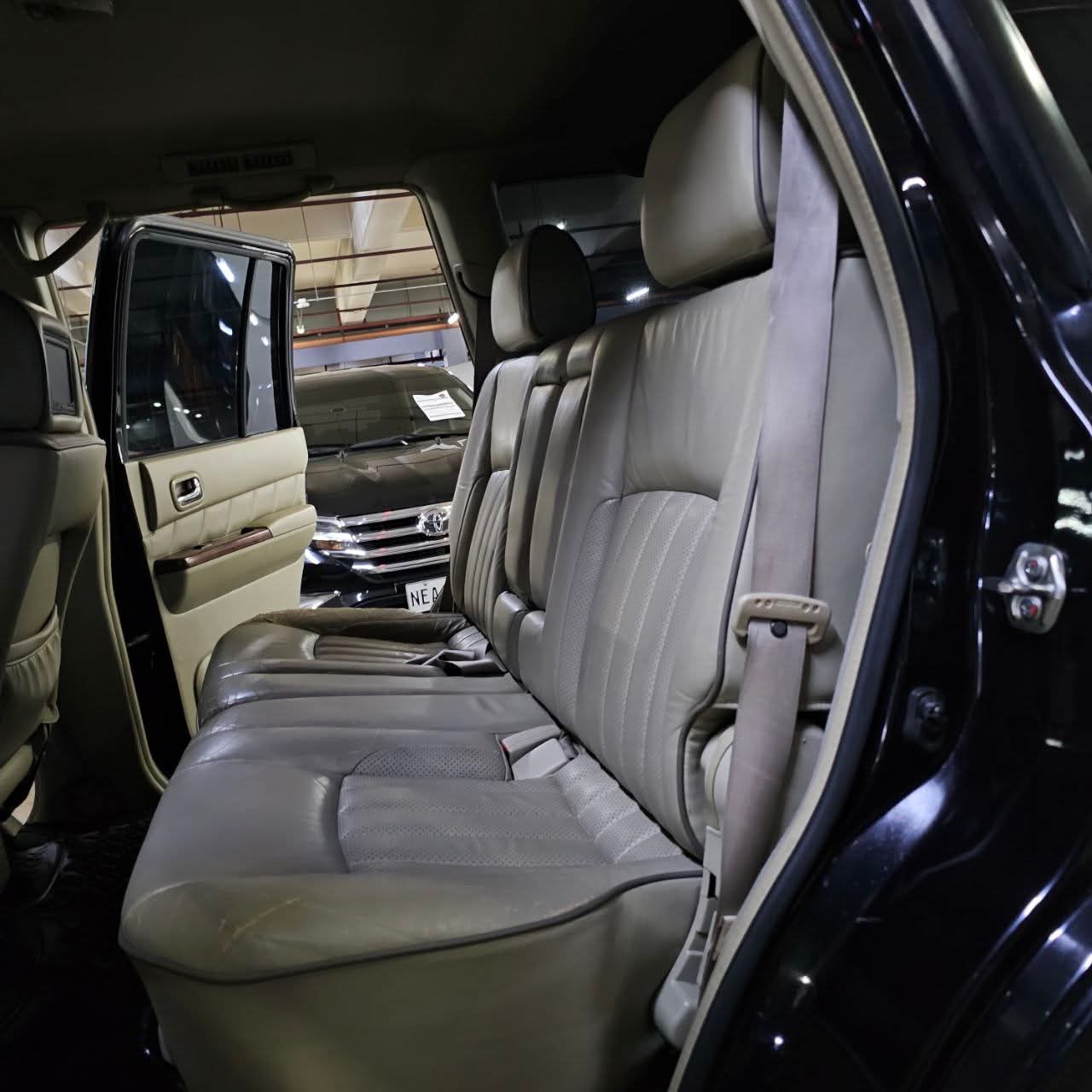 
								2014 Nissan Patrol Super Safari 4X4 3.0L DSL AT SALE!!! full									