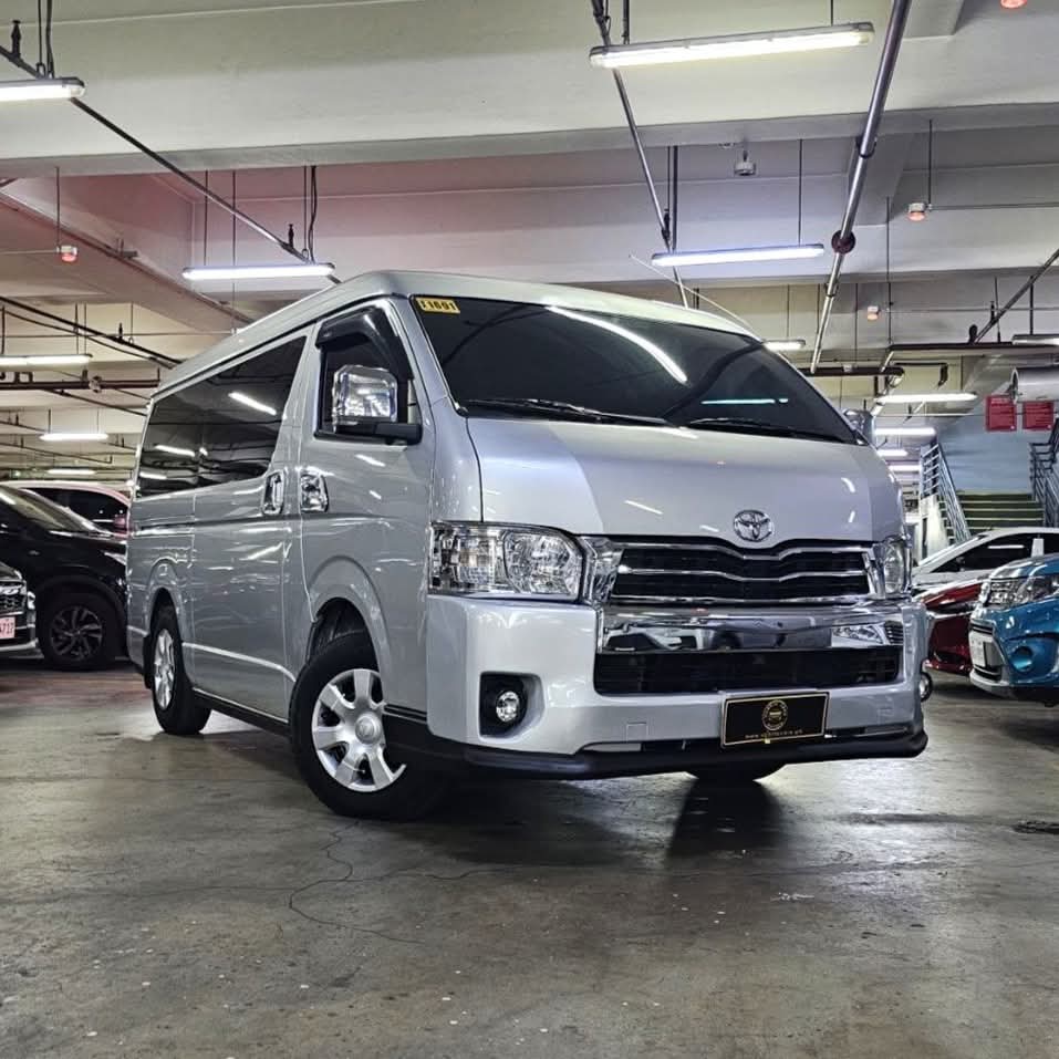 2017 Toyota Hiace GL Grandia 3.0L DSL AT SALE!!!