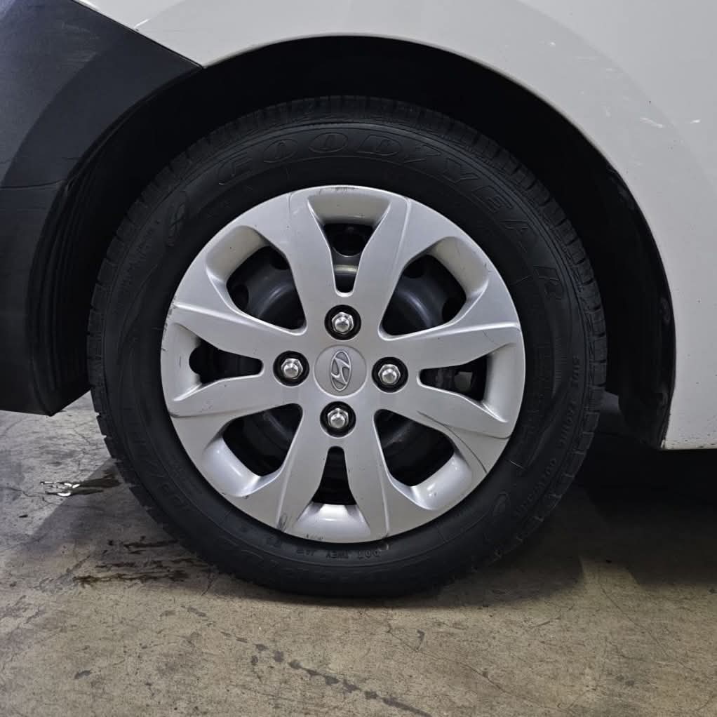 2015 Hyundai Eon 0.8L GL MT SALE!!!