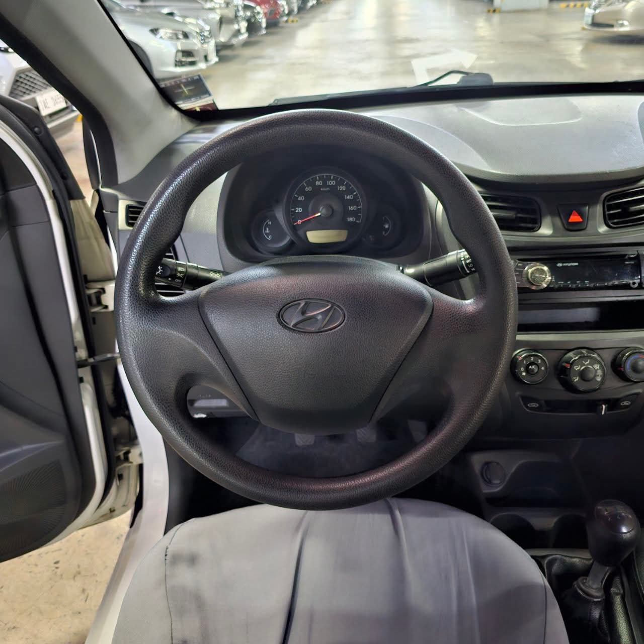 
								2015 Hyundai Eon 0.8L GL MT SALE!!! full									