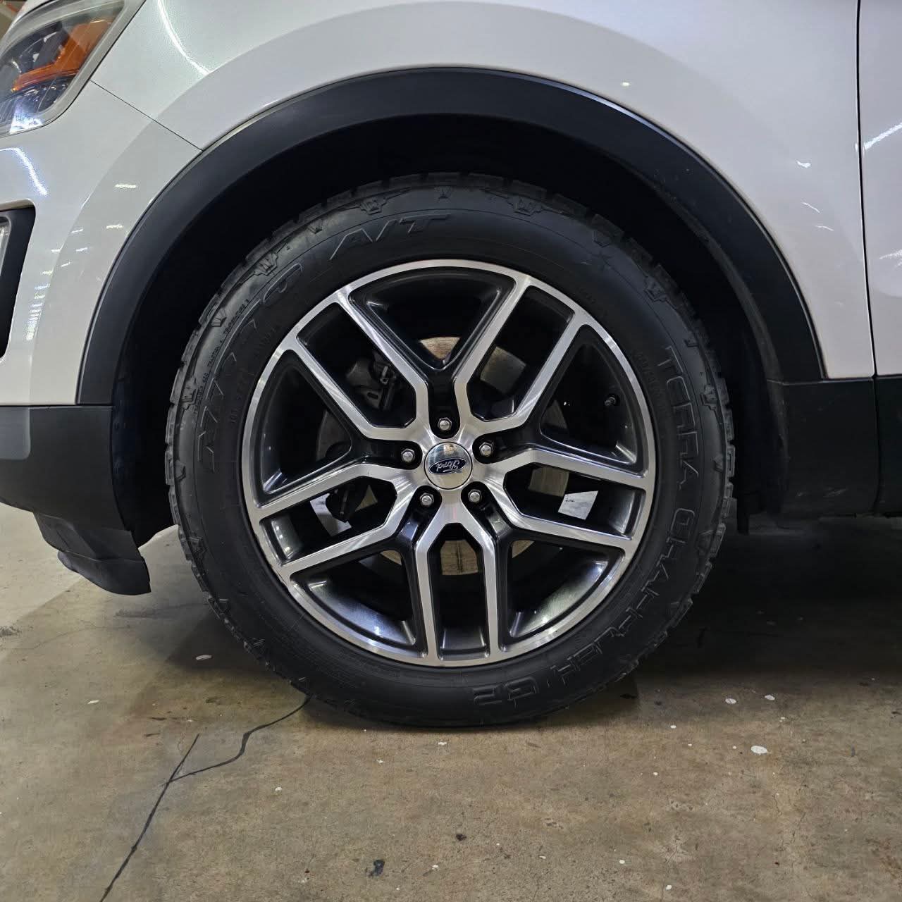 2016 Ford Explorer Ecoboost Sports 4×4 3.5L Gas AT SALE!!!