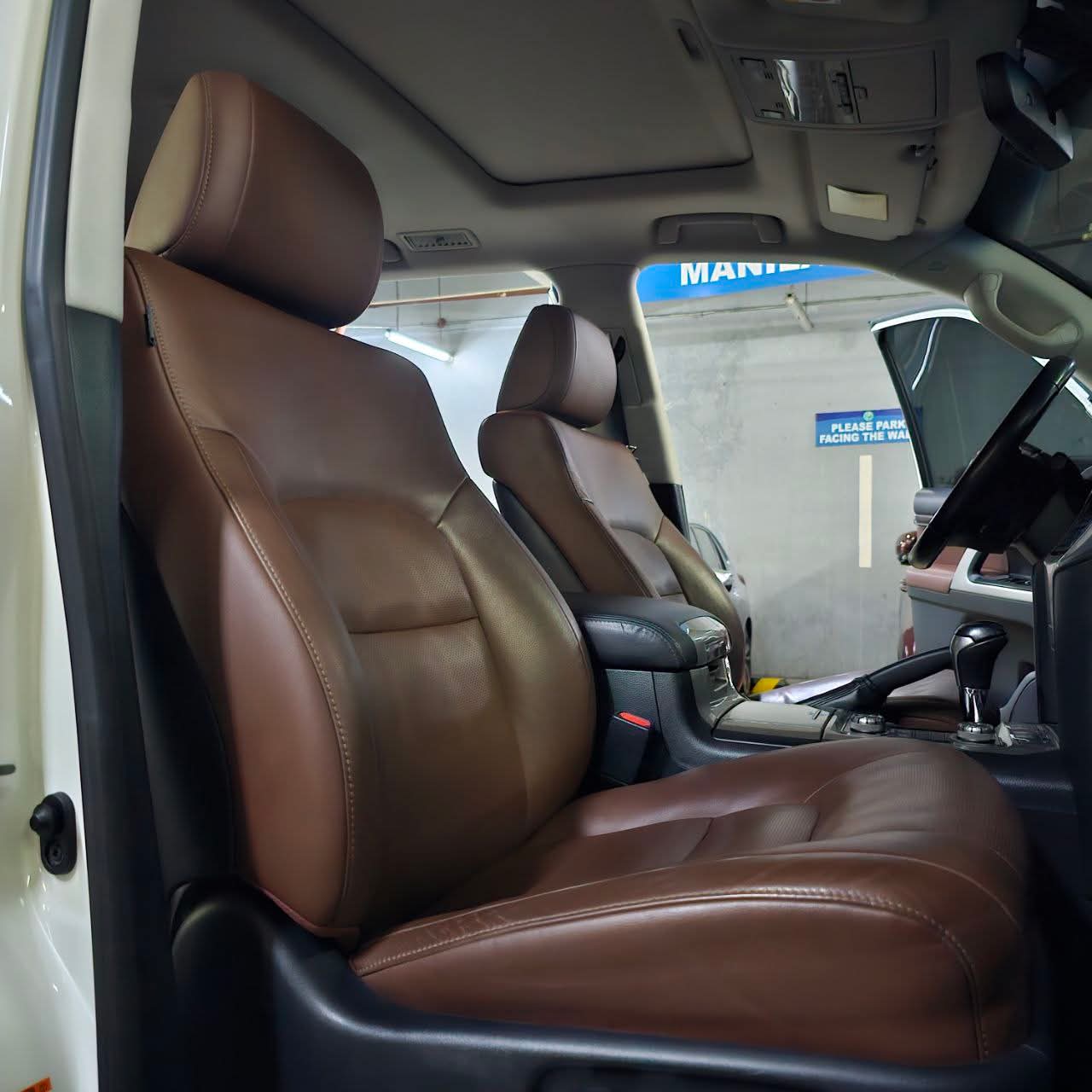 
								2018 Toyota Land Cruiser 200 VX Premium 4X4 4.5L V8 DSL AT SALE!!! full									