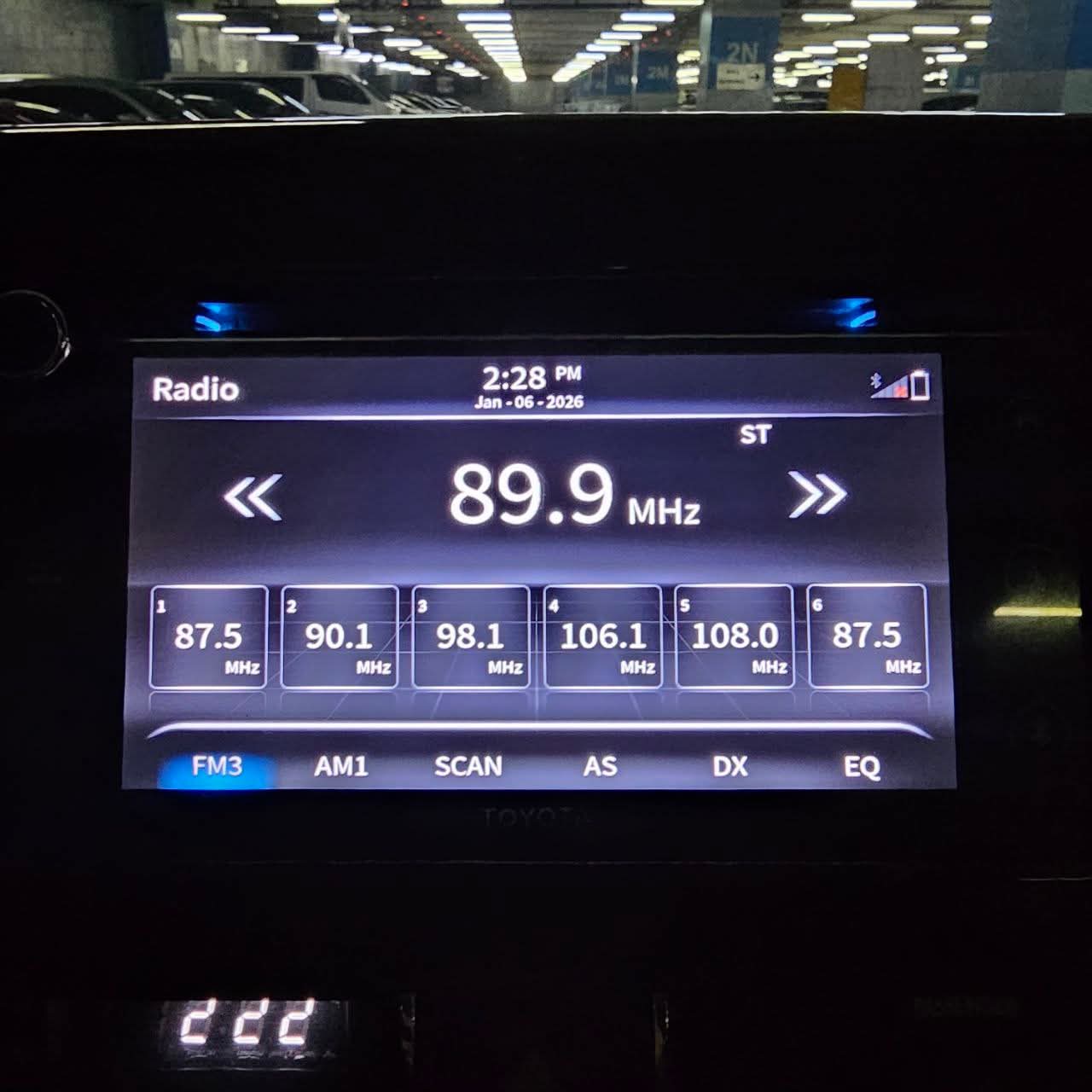 
								2018 Toyota Land Cruiser 200 VX Premium 4X4 4.5L V8 DSL AT SALE!!! full									