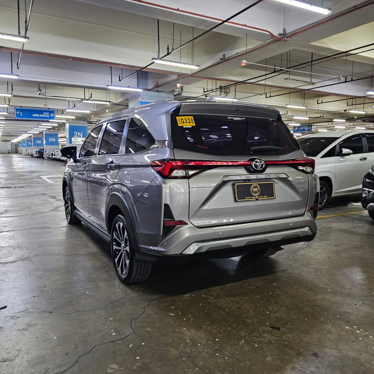 
								2023 Toyota Veloz V 1.5L CVT AT SALE!!! full									