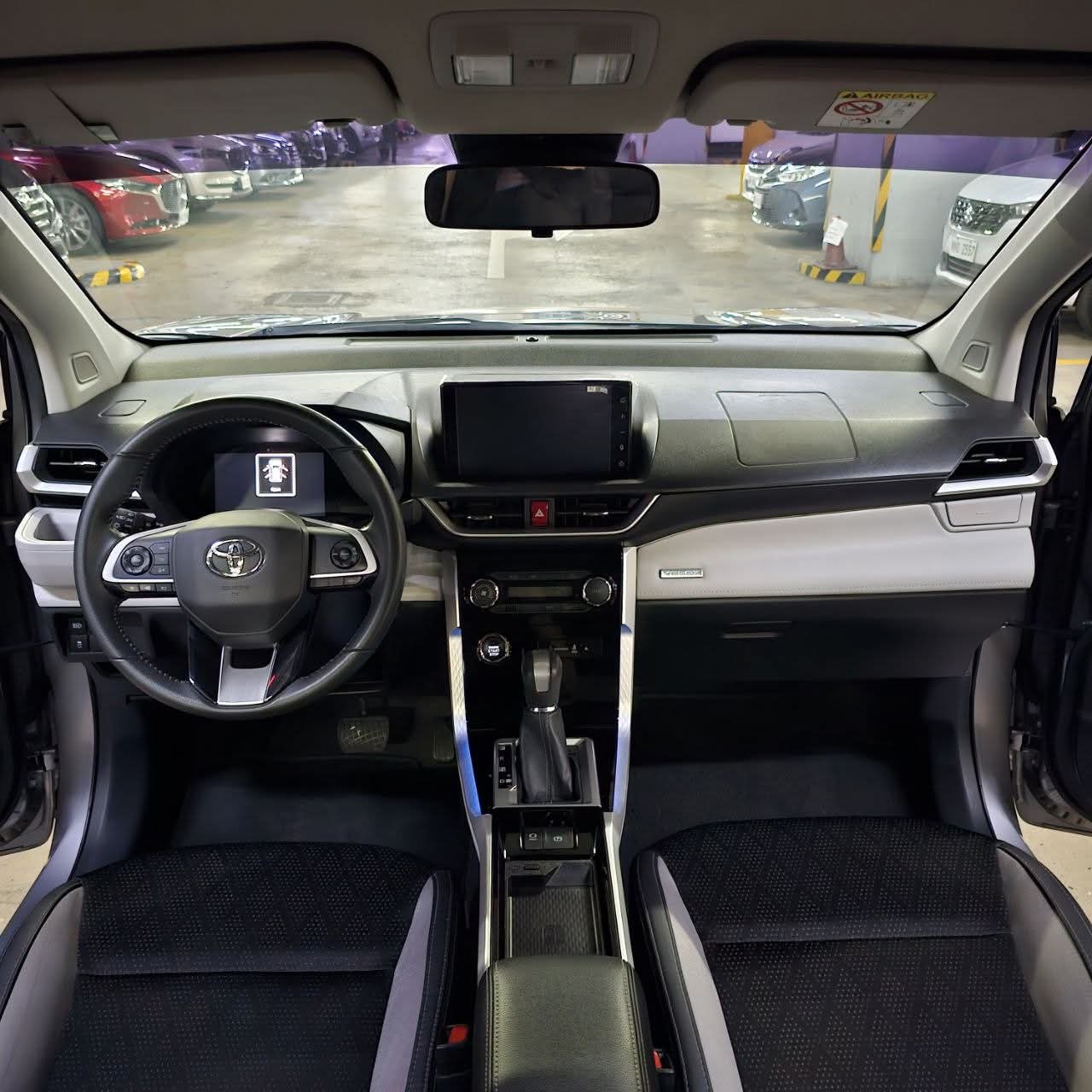 
								2023 Toyota Veloz V 1.5L CVT AT SALE!!! full									