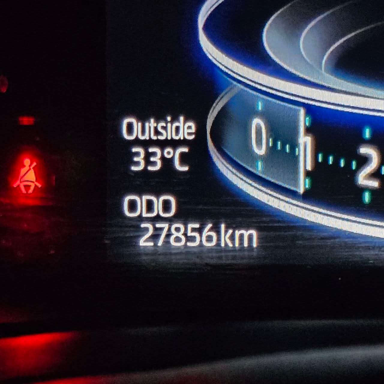 
								2023 Toyota Veloz V 1.5L CVT AT SALE!!! full									