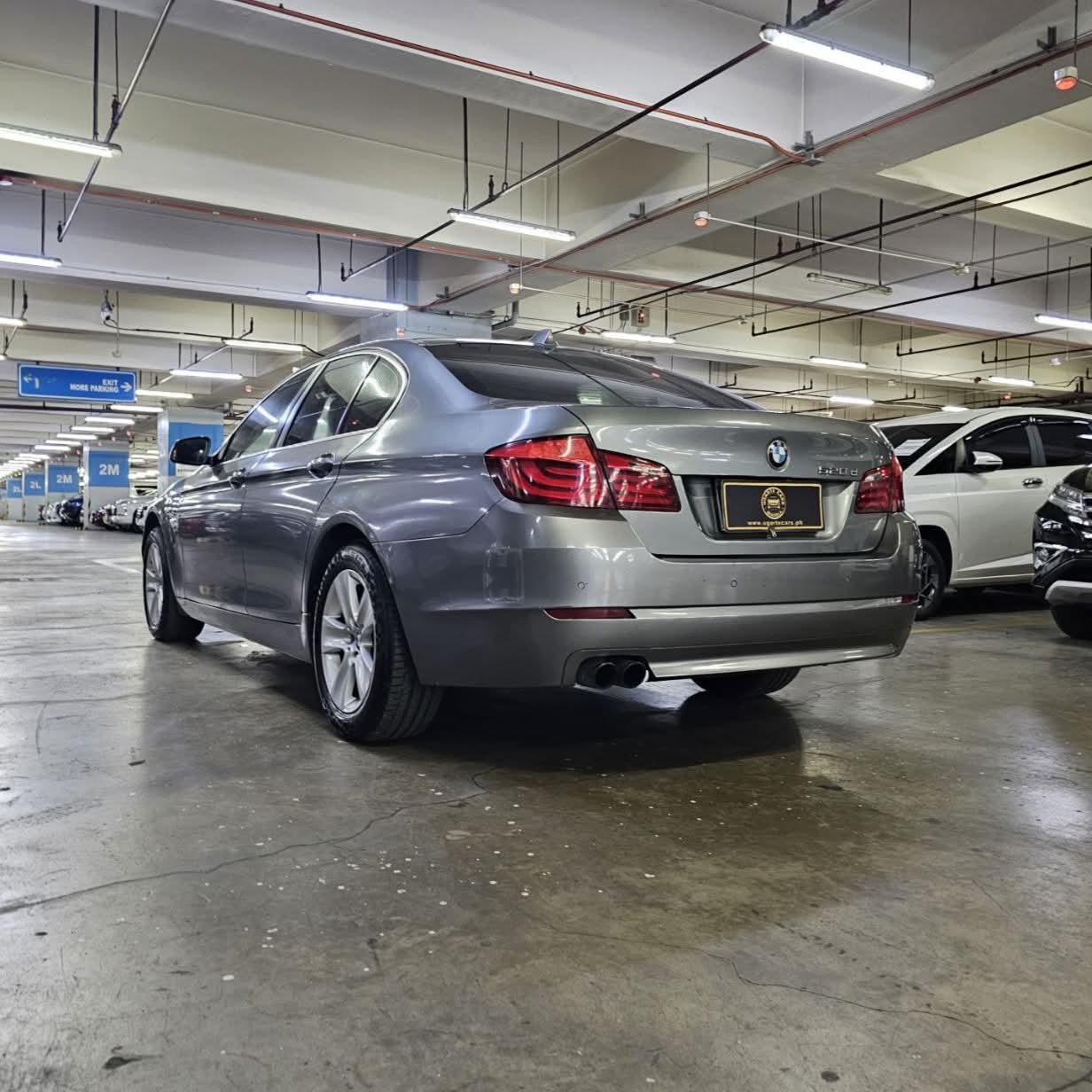 
								2011 BMW 520D 2.0L DSL AT SALE!! full									
