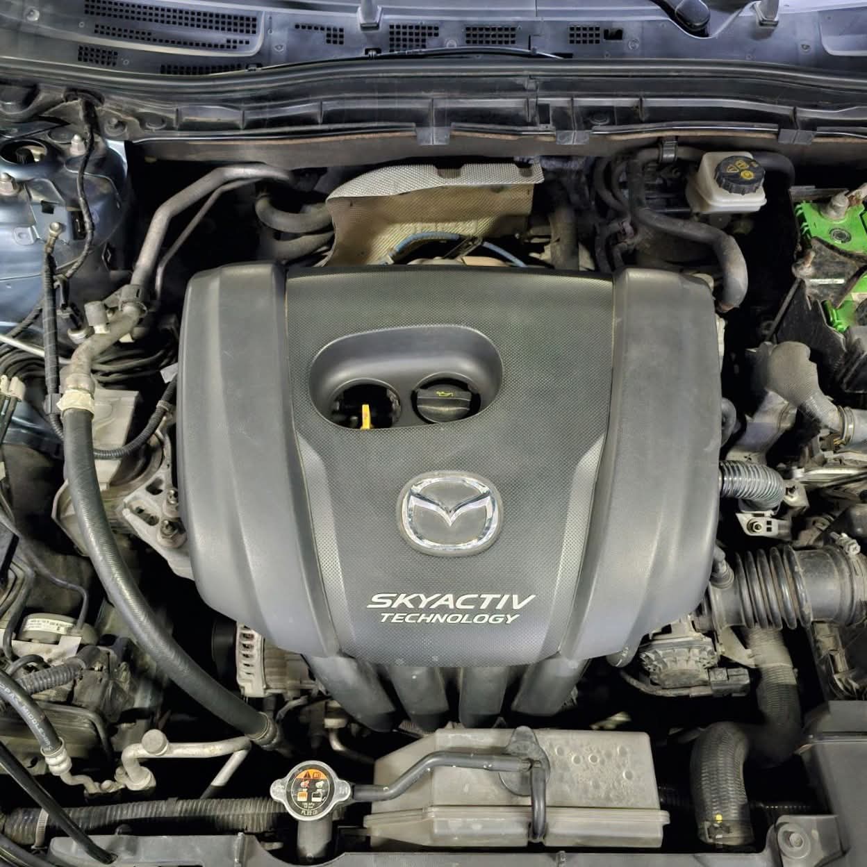 
								2016 Mazda 3 HB 1.5L AT full									