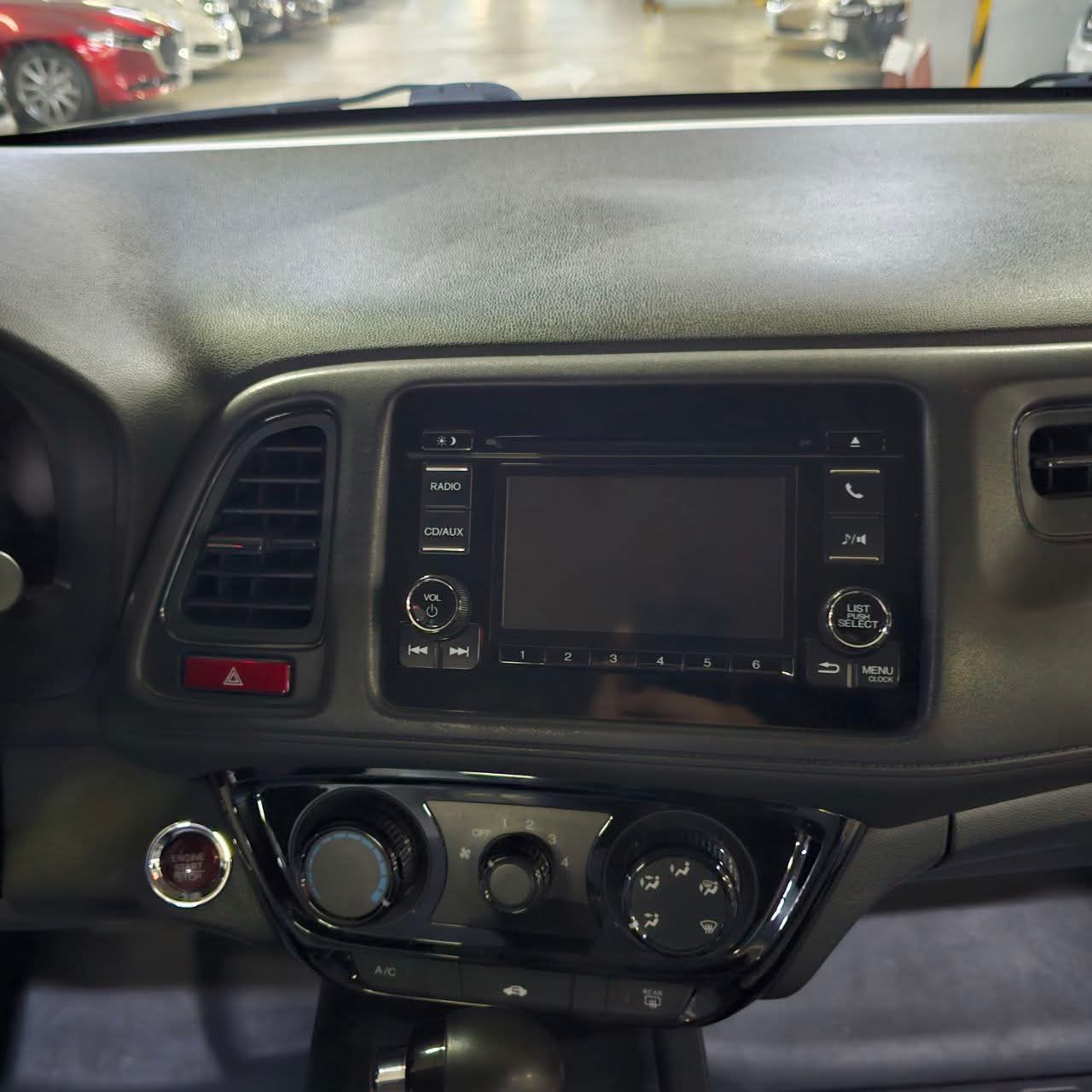 
								2015 Honda HR-V 1.6L S DSL AT SALE!! full									