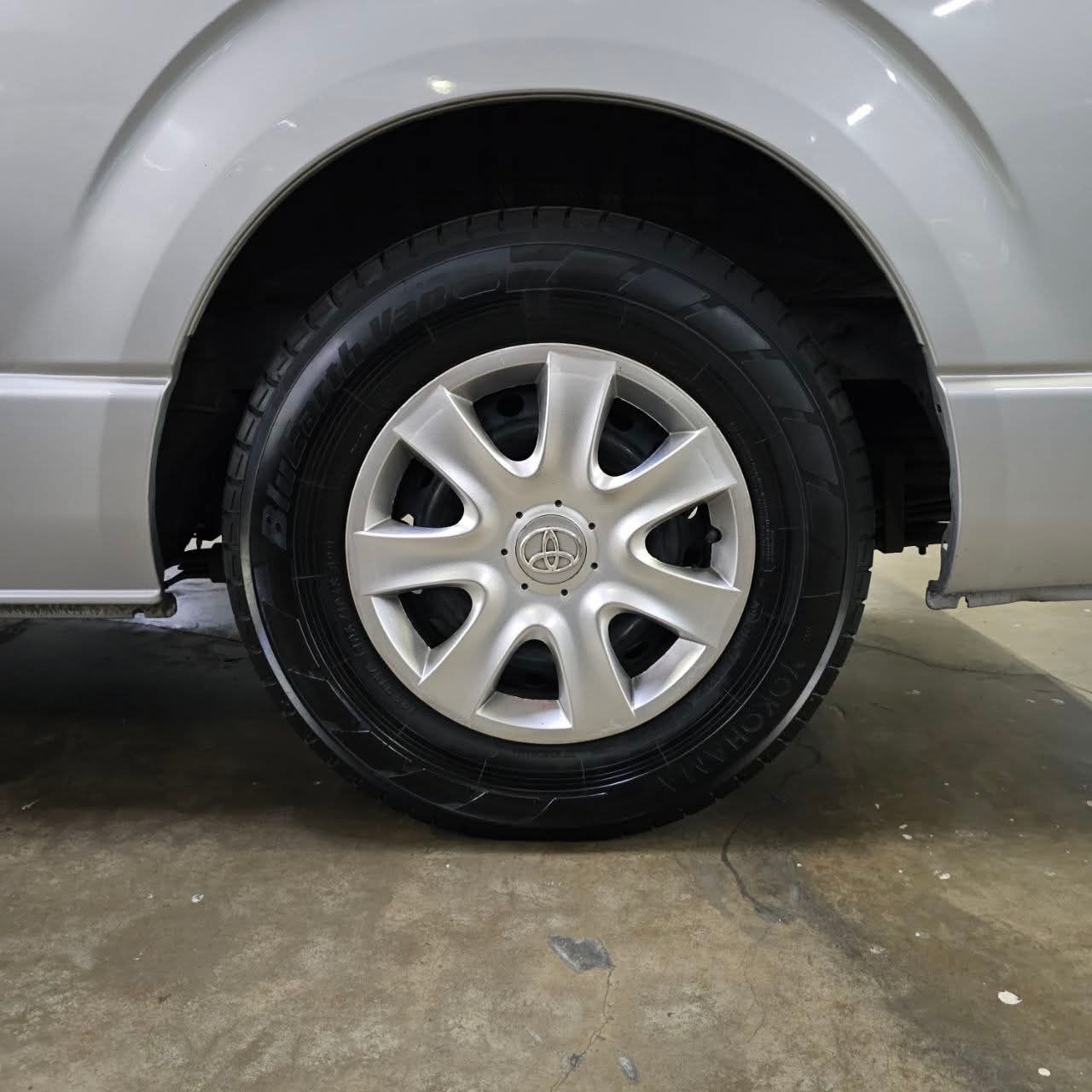 2021 Toyota Hiace Commuter 3.0L DSL MT SALE!!!