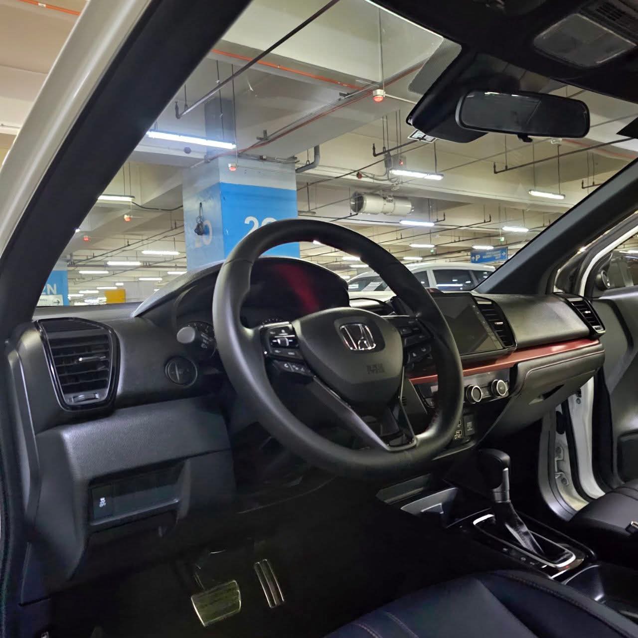
								2025 Honda City RS 1.5L Honda Sensing CVT AT SALE!! full									