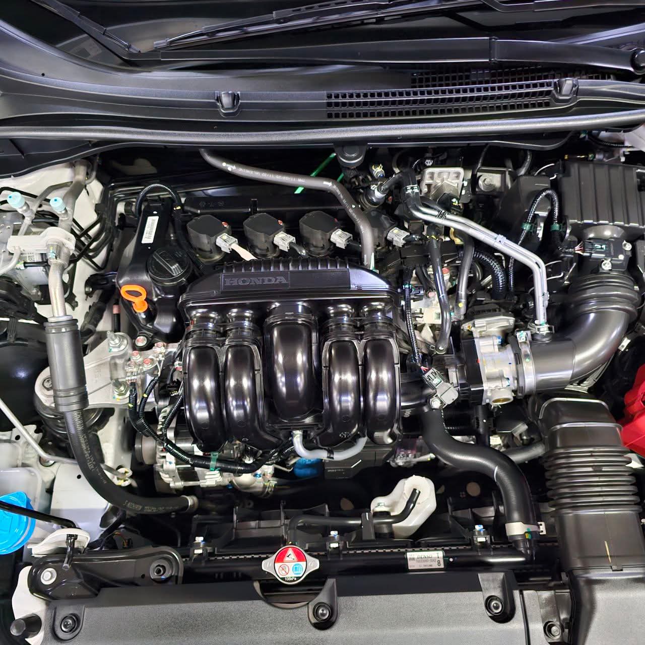
								2025 Honda City RS 1.5L Honda Sensing CVT AT SALE!! full									