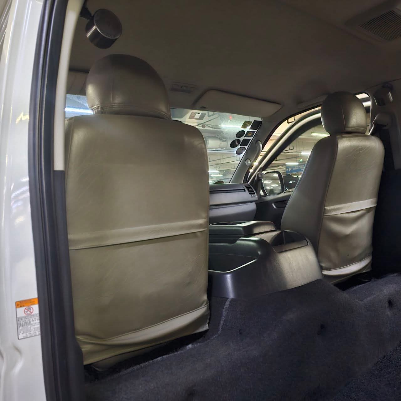 
								2019 Toyota Hiace Super Grandia 3.0L DSL AT full									