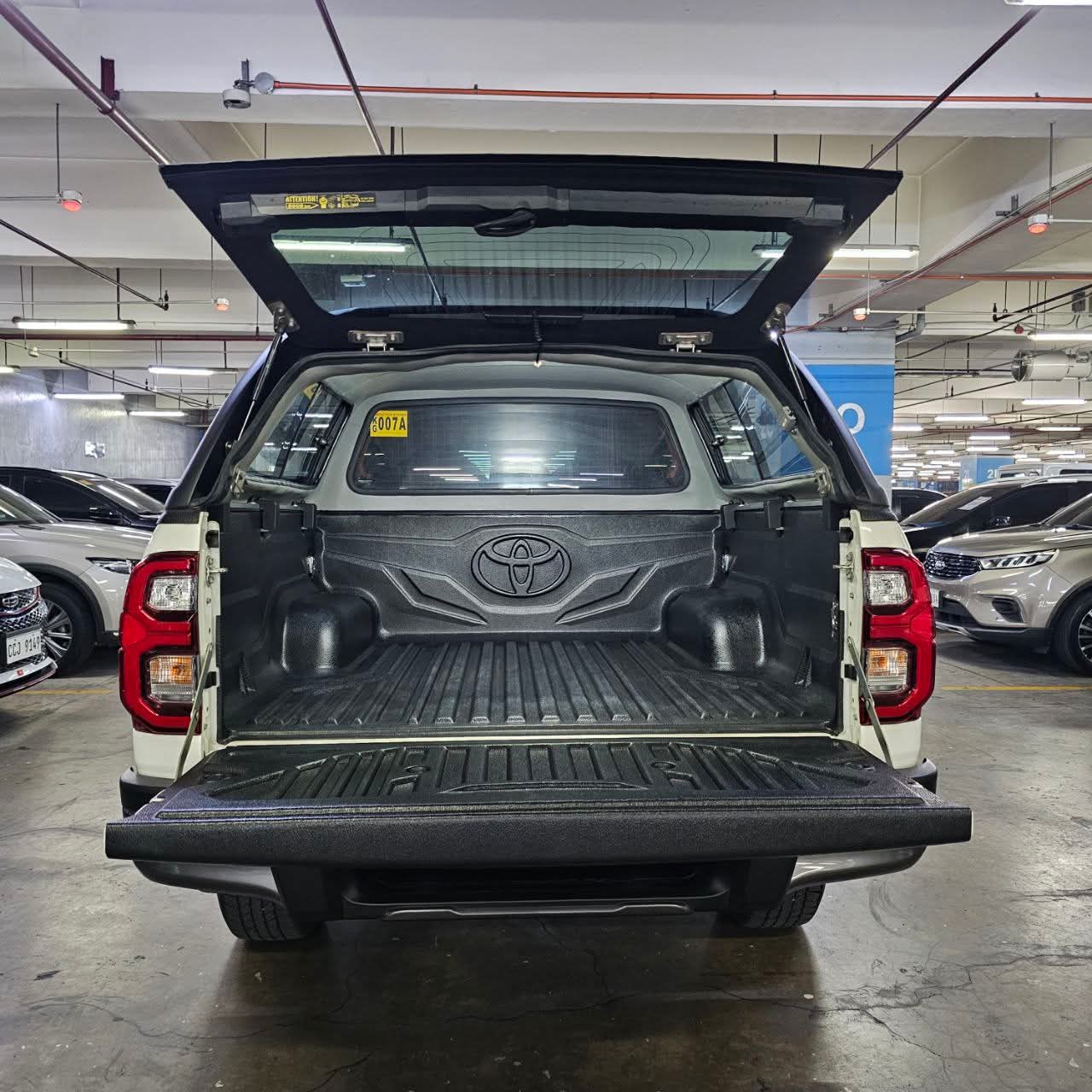 
								2024 Toyota Hilux G 4×2 2.4L DSL AT SALE!! full									