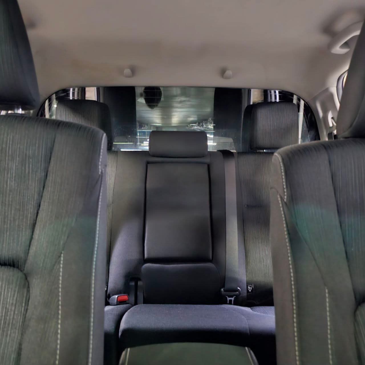 
								2024 Toyota Hilux G 4×2 2.4L DSL AT SALE!! full									