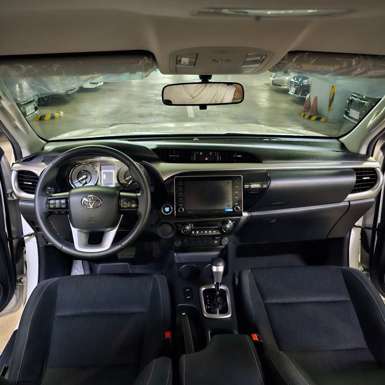 
								2024 Toyota Hilux G 4×2 2.4L DSL AT SALE!! full									