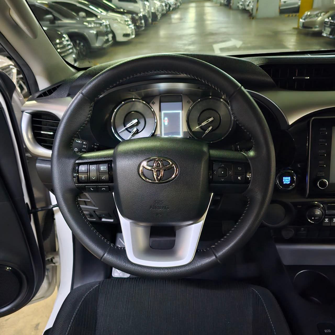 
								2024 Toyota Hilux G 4×2 2.4L DSL AT SALE!! full									