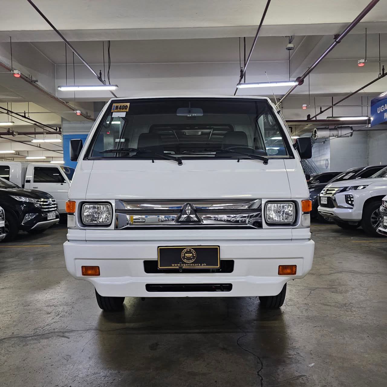 2022 Mitsubishi L300 C/C 2.2L DSL MT