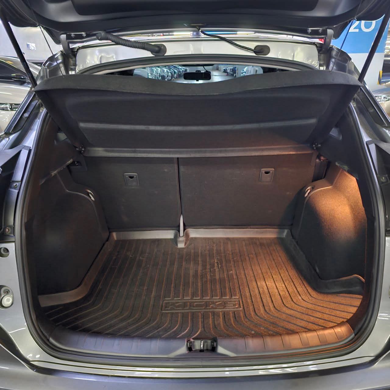 
								2023 Nissan Kicks E-Power VE 1.2L Hybrid AT full									