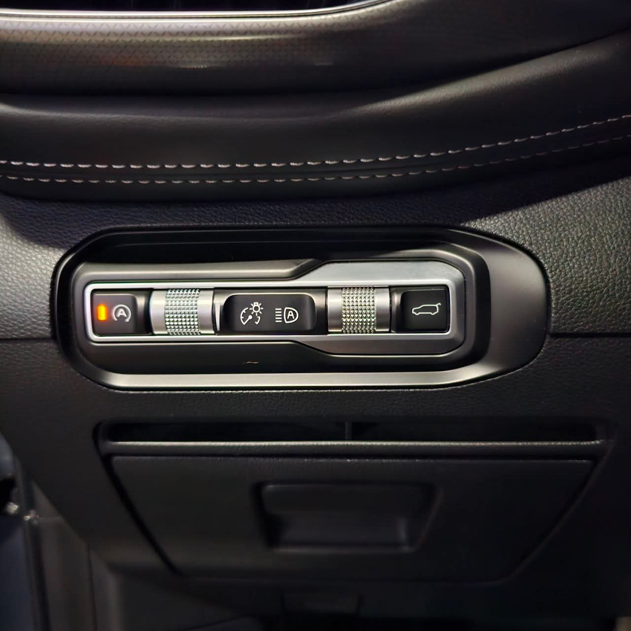 
								2023 Geely Okavango Urban Plus 1.5L Gas AT full									