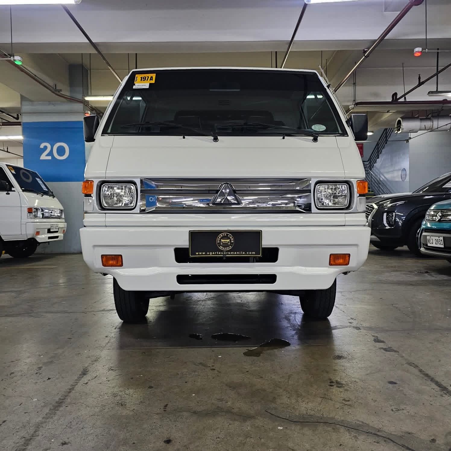 2024 Mitsubishi L300 CC Long FB Body 2.2L DSL MT