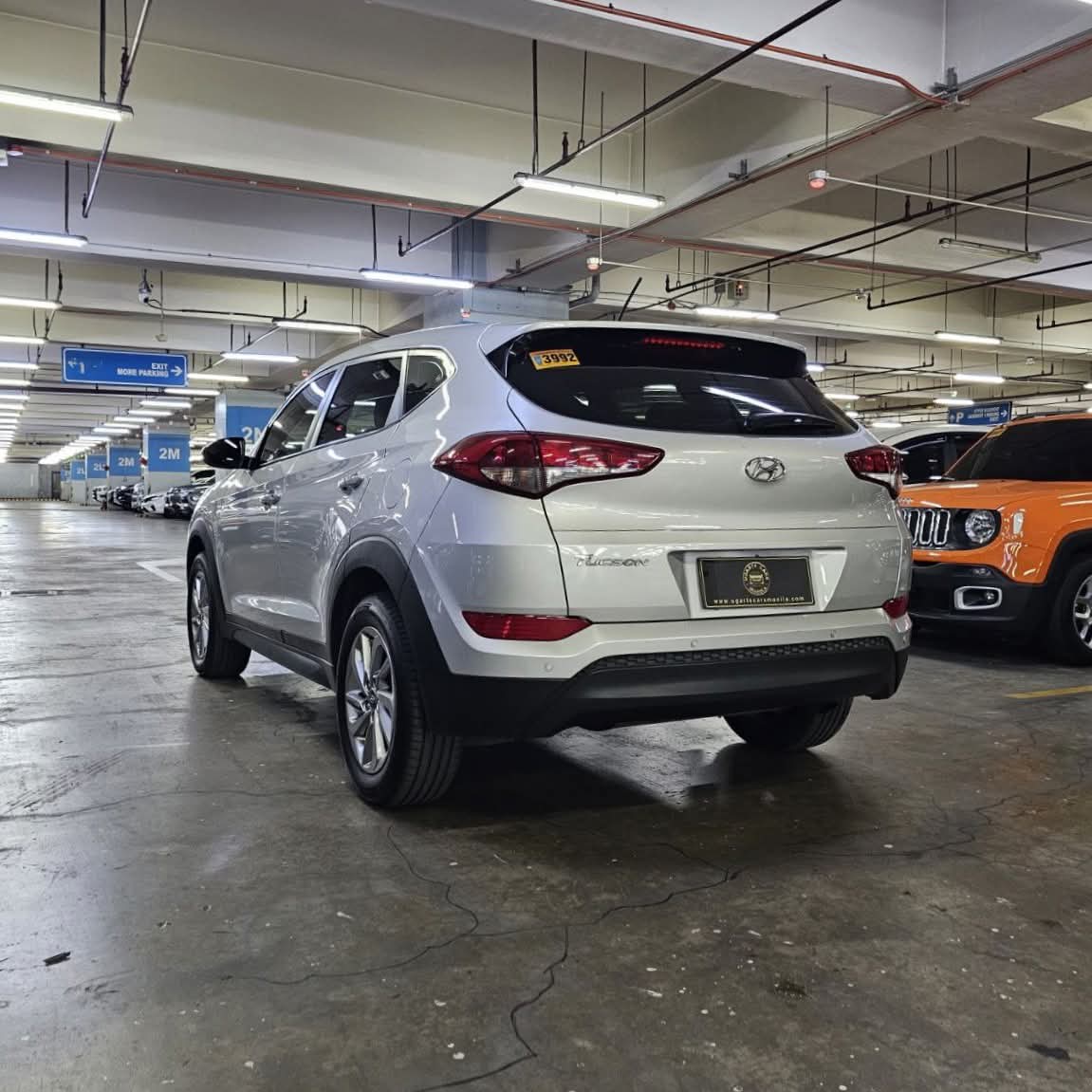 
								2018 Hyundai Tucson 2.0L Gas AT full									