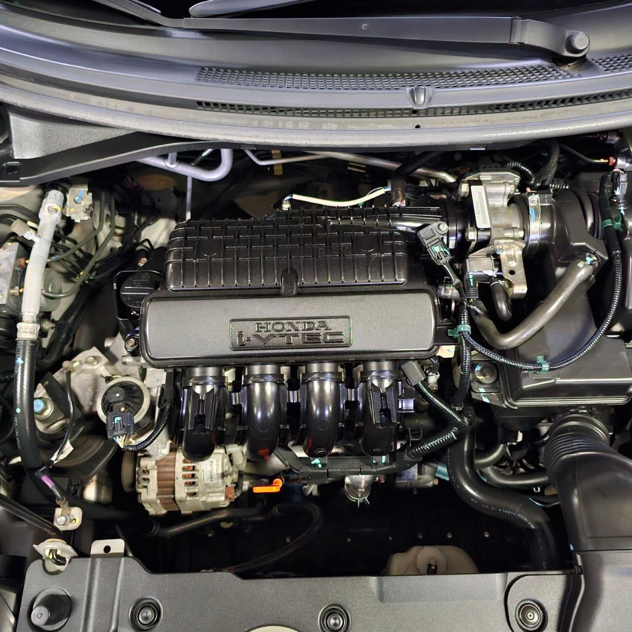 
								2020 Honda BRV 1.5L S CVT i-VTEC AT full									