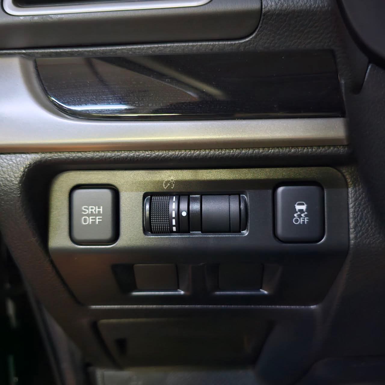 
								2017 Subaru Forester 2.0i-L AWD GAS AT full									
