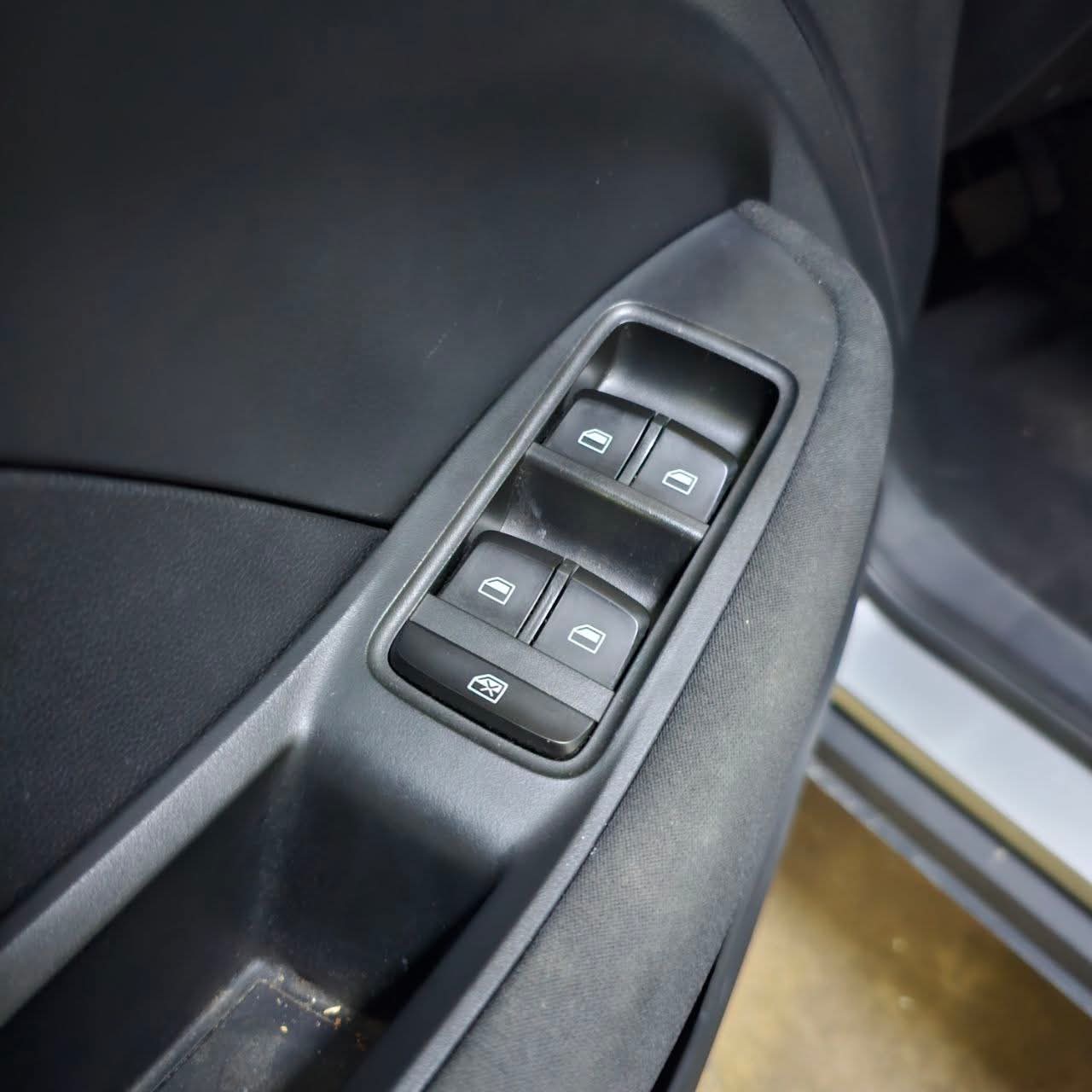 
								2022 MG ZS STYLE 1.5L AT full									
