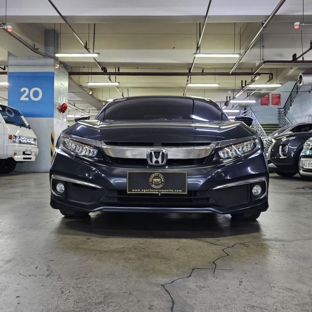 2019 Honda Civic 1.8L E CVT i-VTEC AT