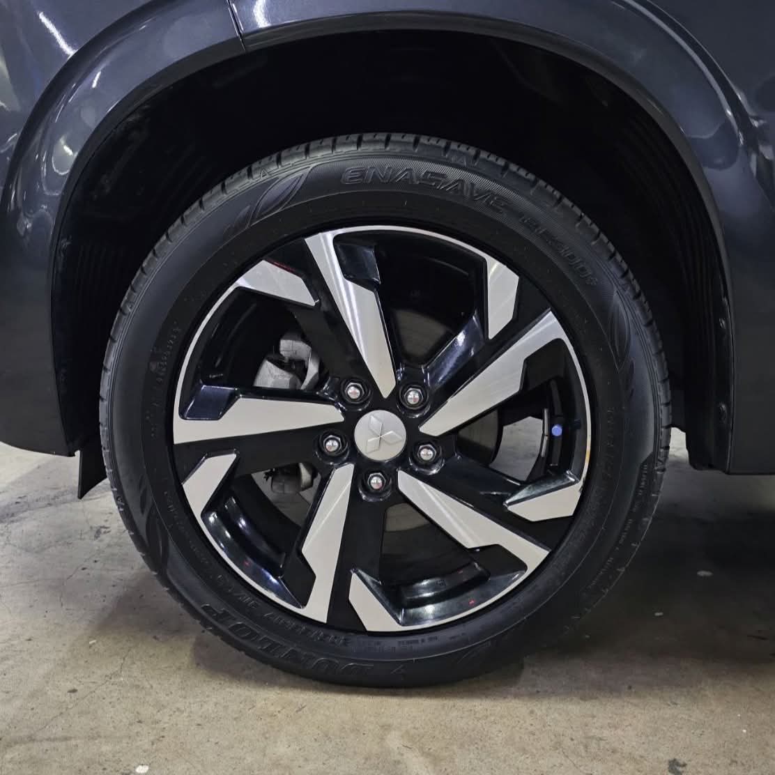 2023 Mitsubishi Xpander GLS 1.5L AT SALE!!