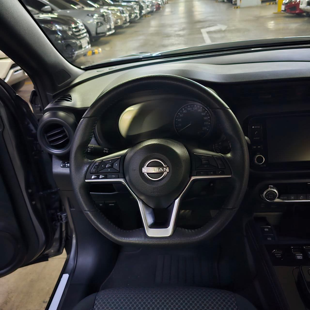 
								2025 Nissan Kicks 1.2L E-Power VE AT full									