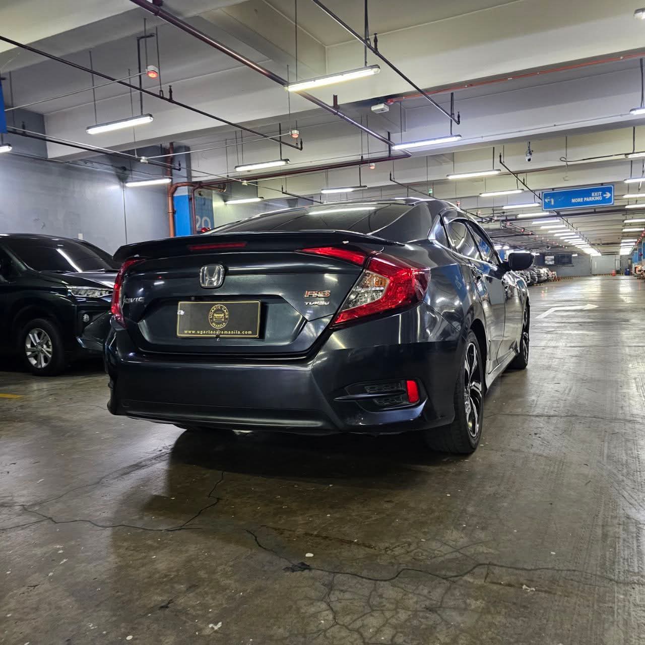 2017 Honda Civic RS Turbo CVT AT