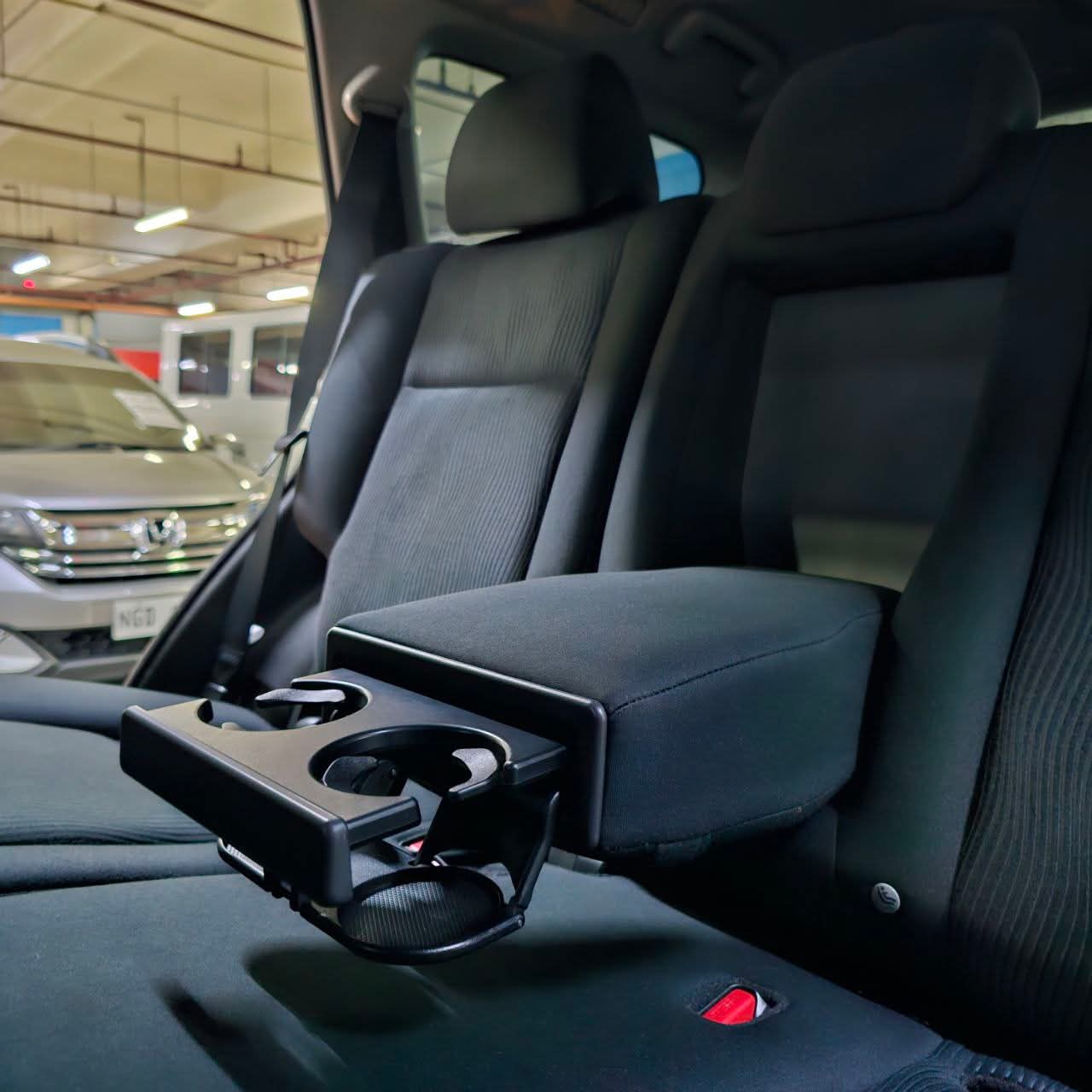 
								2025 Mitsubishi Montero Sports GLX 2.4L DSL MT full									