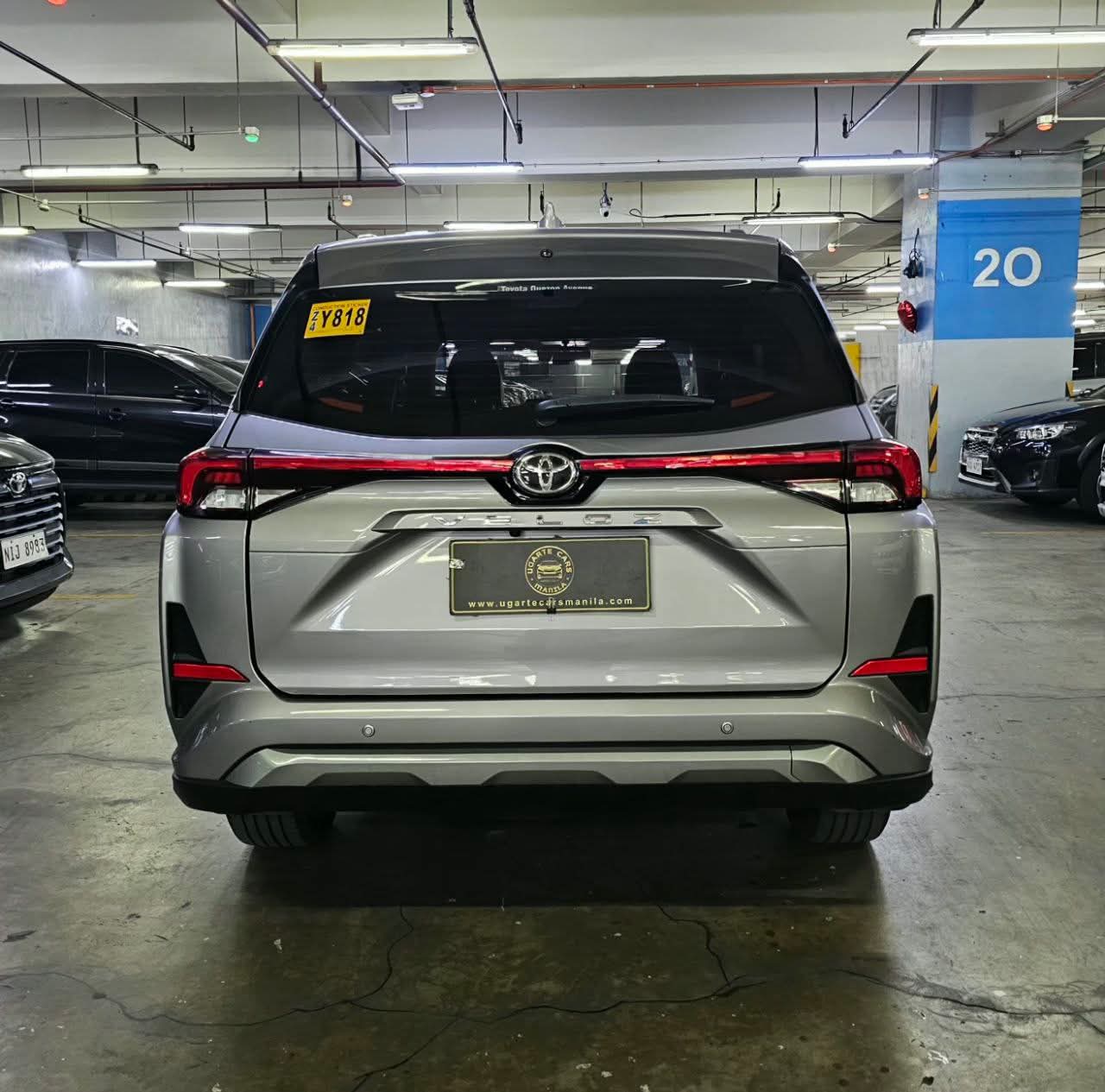 
								2023 Toyota Veloz G 1.5L CVT AT full									