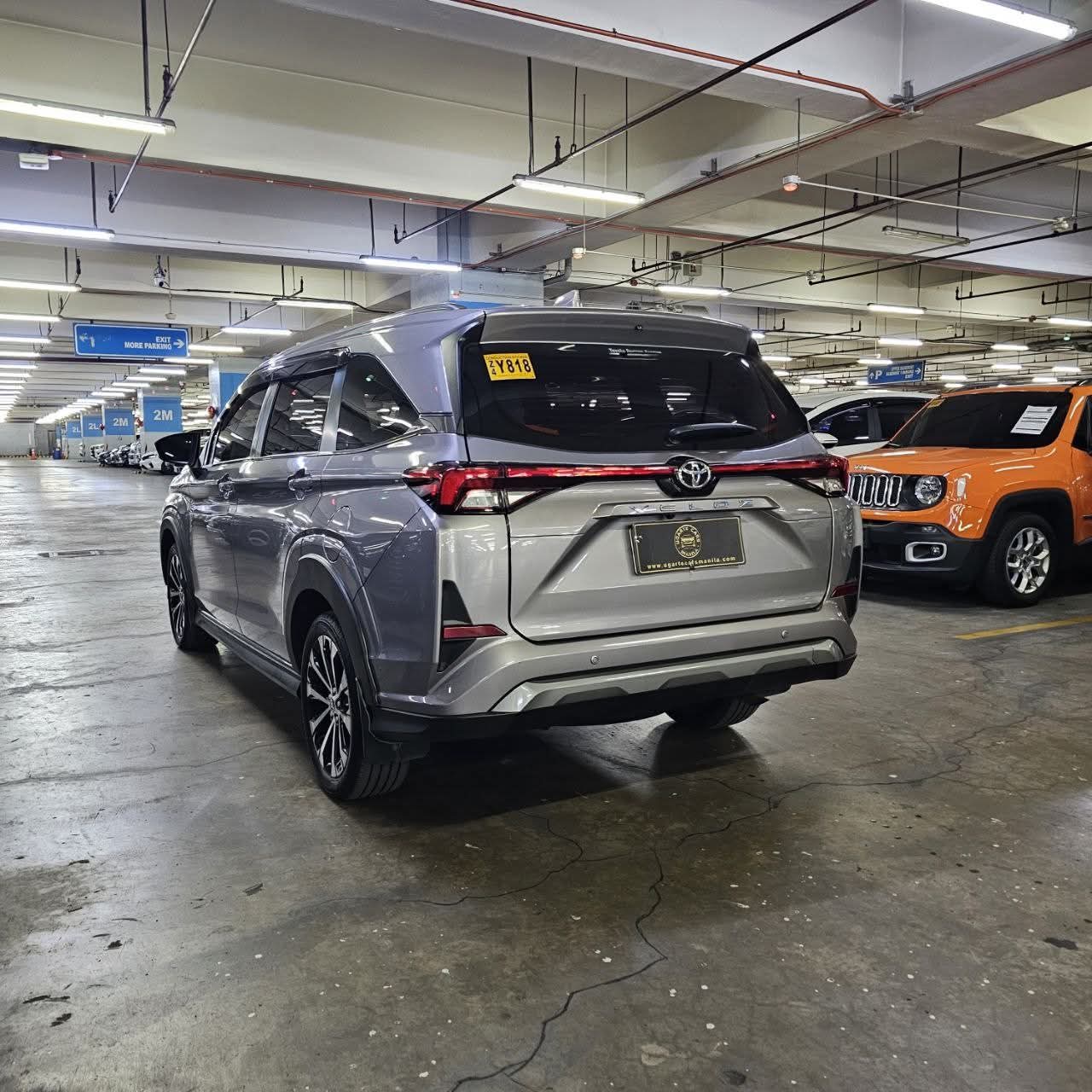 
								2023 Toyota Veloz G 1.5L CVT AT full									