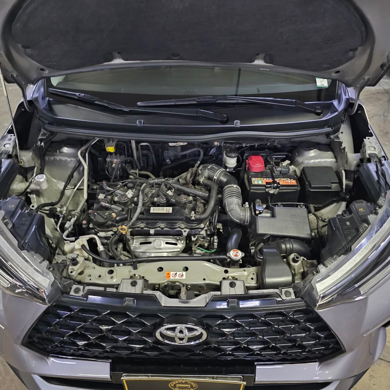 
								2023 Toyota Veloz G 1.5L CVT AT full									