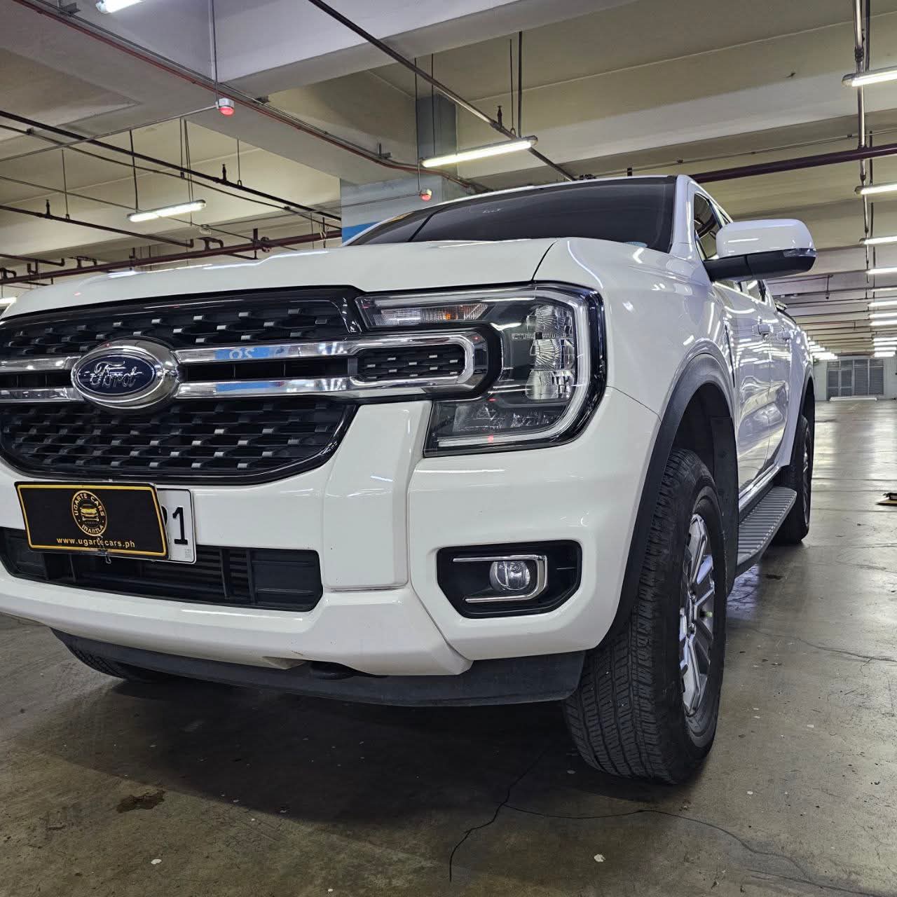 
								2025 Ford Ranger Turbo XLT 2.0L 4X2 DSL 6AT full									
