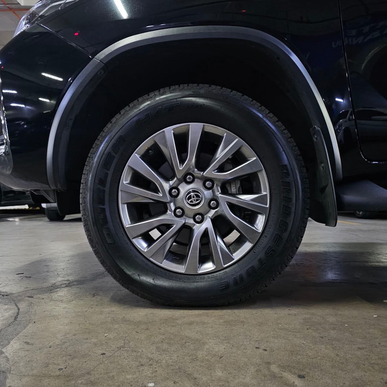 2025 Toyota Fortuner 2.4L 4X2 V DSL AT