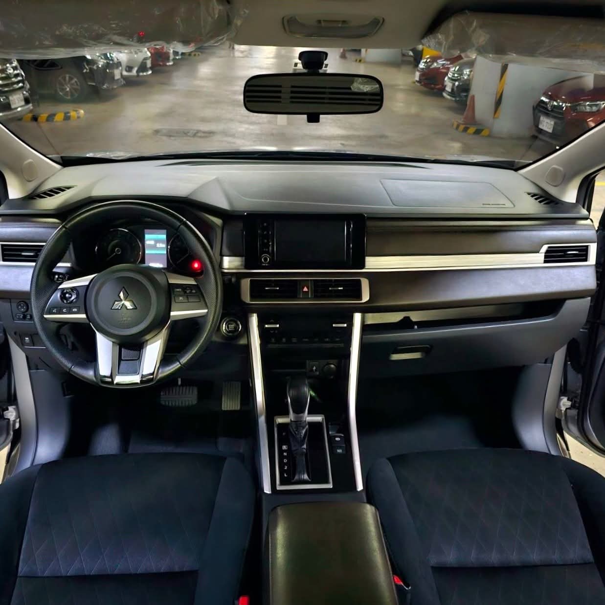 
								2024 Mitsubishi Xpander GLS 1.5L AT full									